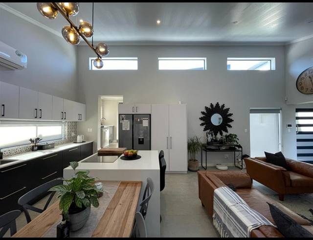 3 BEDROOM HOUSE FOR SALE IN ISLAND VIEW